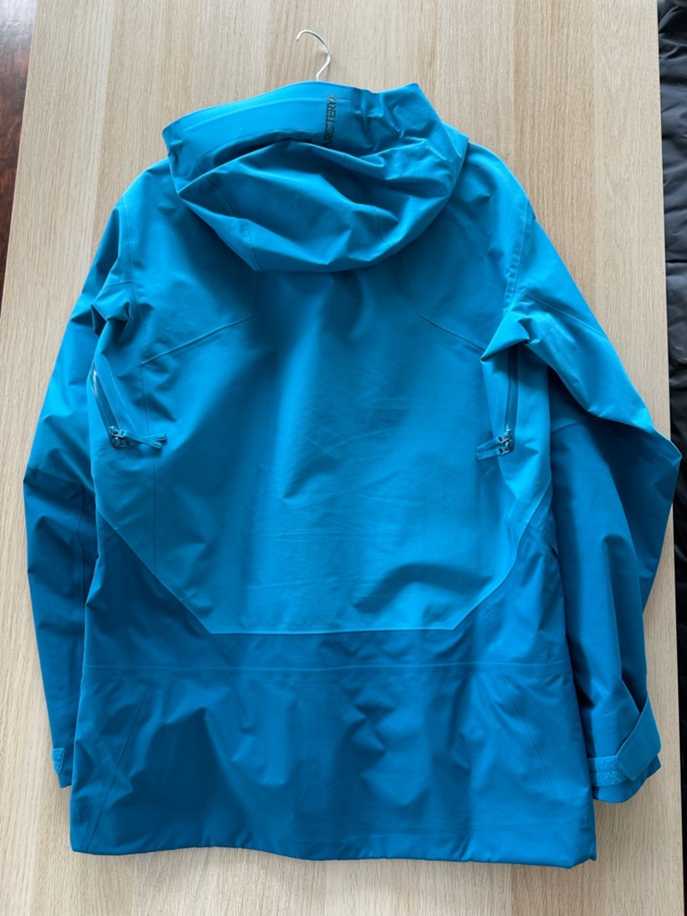 Arcteryx Rush Jacket (men) - Picture 2 of 3